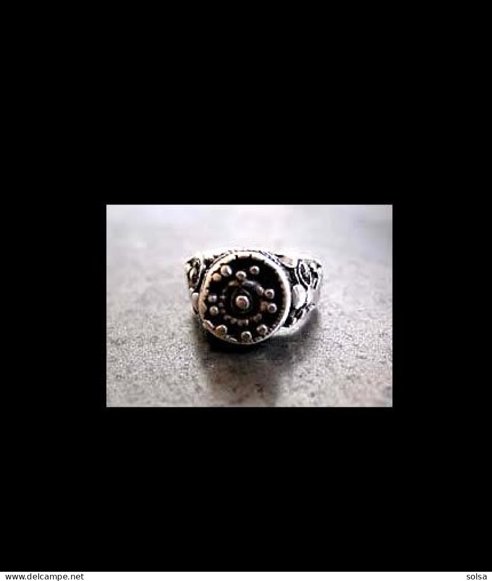 - Bague Bédouine Début XIXème / Beginning Of The XIXth Century Bedouin Silver Ring - Ringe