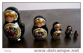 Très Belle Matriochka Années 80 / BeautifulRussian Doll From The 80´s - Art Populaire