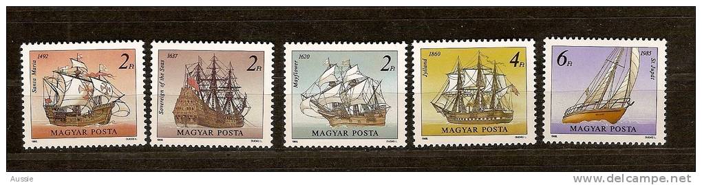 Hongarije Hongrie Ungarn 1988 Yvertnr. 3166-70 *** MNH Cote 5 Euro Voiliers Schepen - Ungebraucht