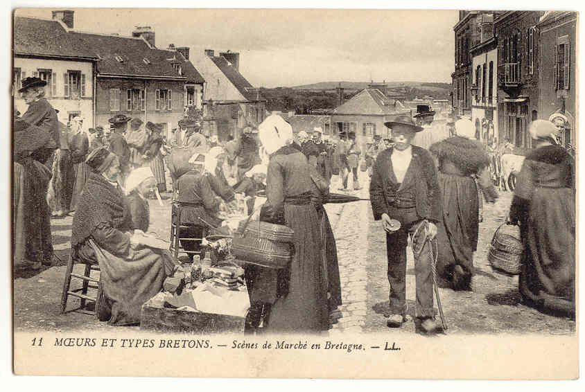 F212 - Scène De Marché En Bretagne - Mercati