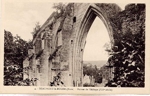 BEAUMONT LE ROGER - Ruines De L´Abbaye (XII° Siècle) - Beaumont-le-Roger