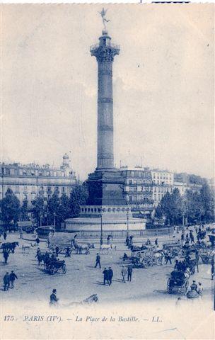 PARIS - La Place De La Bastille - District 11