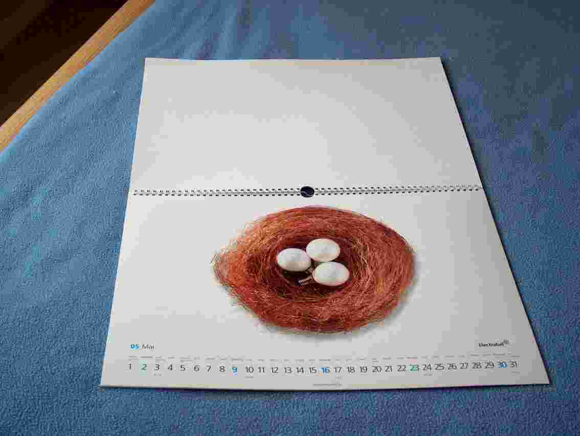 Calendrier 2004 Electrabel - Neuf - Grandes Dimensions: 34 * 49 Cm - Ref 6968 - Autres & Non Classés