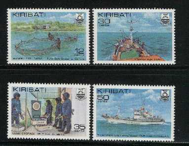 KIRIBATI 1981 MNH Stamps Fishing 377-380 # 2124 - Fishes