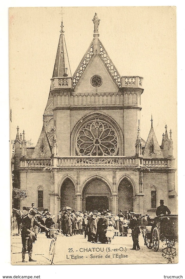 78-06 - CHATOU - L'église - Sortie - Chatou