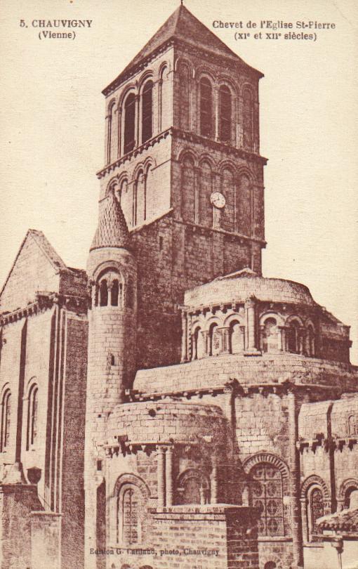 CPA - CHAUVIGNY - Chevet De L'Eglise St-Pierre - Chauvigny