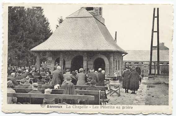 Banneux - La Chapelle - Les Pèlerins En Prière - Sprimont