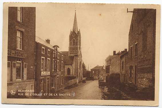 Beauraing - Rue De L'Eglise, Vers La Grotte - Beauraing