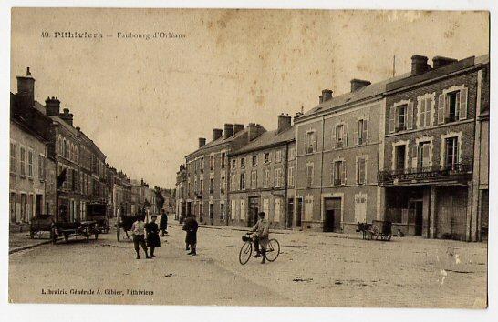 PITHIVIERS Faubourg D'Orléans, 1942 - Pithiviers