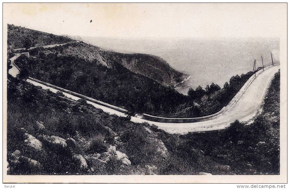 ROQUEBRUNE CAP MARTIN (Environs) - Route De La Grande Corniche. Ancienne Voie Romaine, Reconstruite Par Napoléon 1er - Roquebrune-Cap-Martin