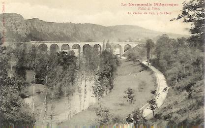 CPA Normandie Pittoresque, Vallée De L'Orne, Le Viaduc Du Vey Près Clécy (Calvados 14), Dos Non Divisé Non écrite Tbe - Clécy