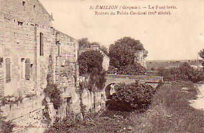 Cpa St Emilion - Ruines Du Palais Cardinal Pont-levis -ed Spe "aux Dames De France" - Saint-Emilion