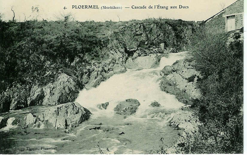 56  PLOERMEL  4  Cascade De L étang Aux Ducs - Ploërmel