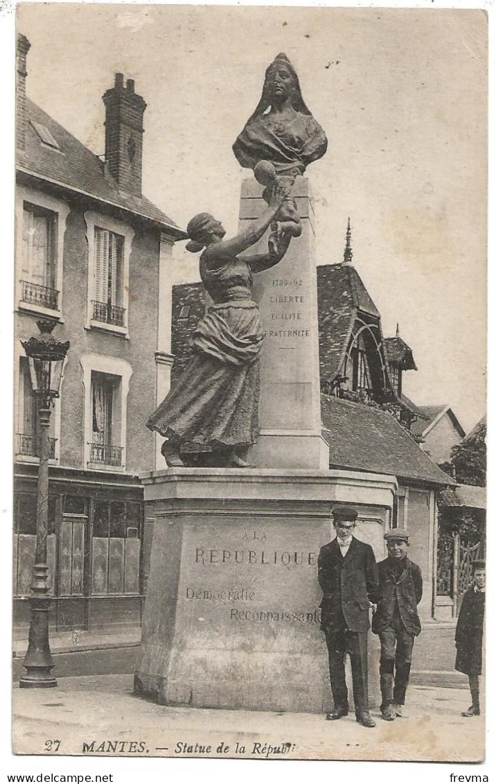 Mantes Statue De La République - Mantes La Ville