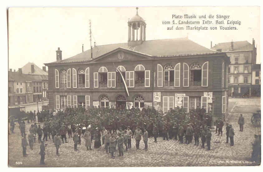 2151 - VOUZIERS  -  Guerre 14-18 -  Carte-photo - Vouziers