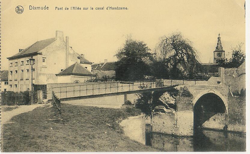 Dixmude Pont De L´allee Sur Le Canal D´handzame (a1203) - Diksmuide