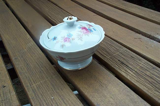 POT A SUCRE PORCELAINE ARTISTIQUE FM - Limoges (FRA)