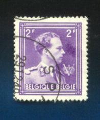 Belgique 1945 Y Et T  N° 693 Obl Roi Léopold III Expl 2 - Usados