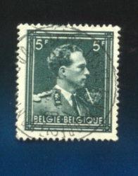 Belgique 1945 Y Et T  N° 696 Obl Roi Léopold III Expl 1 - Gebraucht