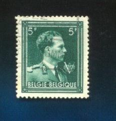 Belgique 1945 Y Et T  N° 696 Obl Roi Léopold III Expl 2 - Usati