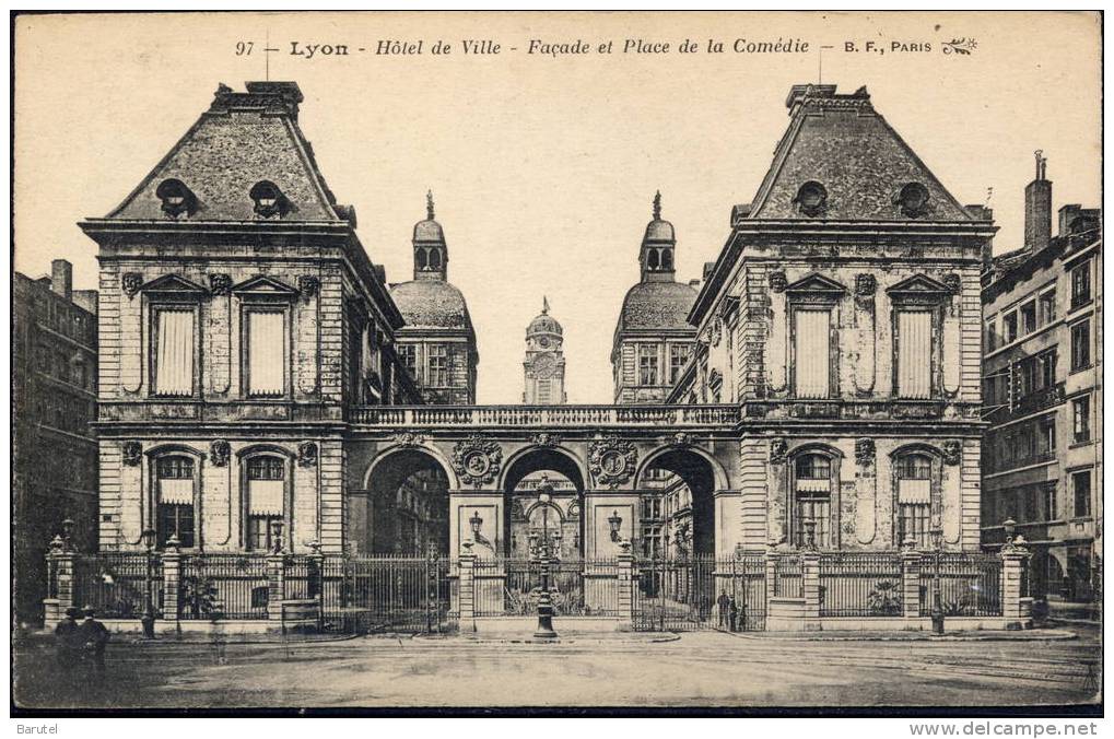 LYON 2 - Hôtel De Ville. Façade Et Place De La Comédie - Lyon 2