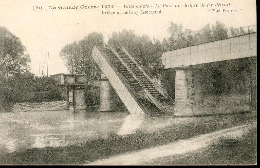 Valmondois. Le Pont Du Chemin De Fer Détruit. - Valmondois