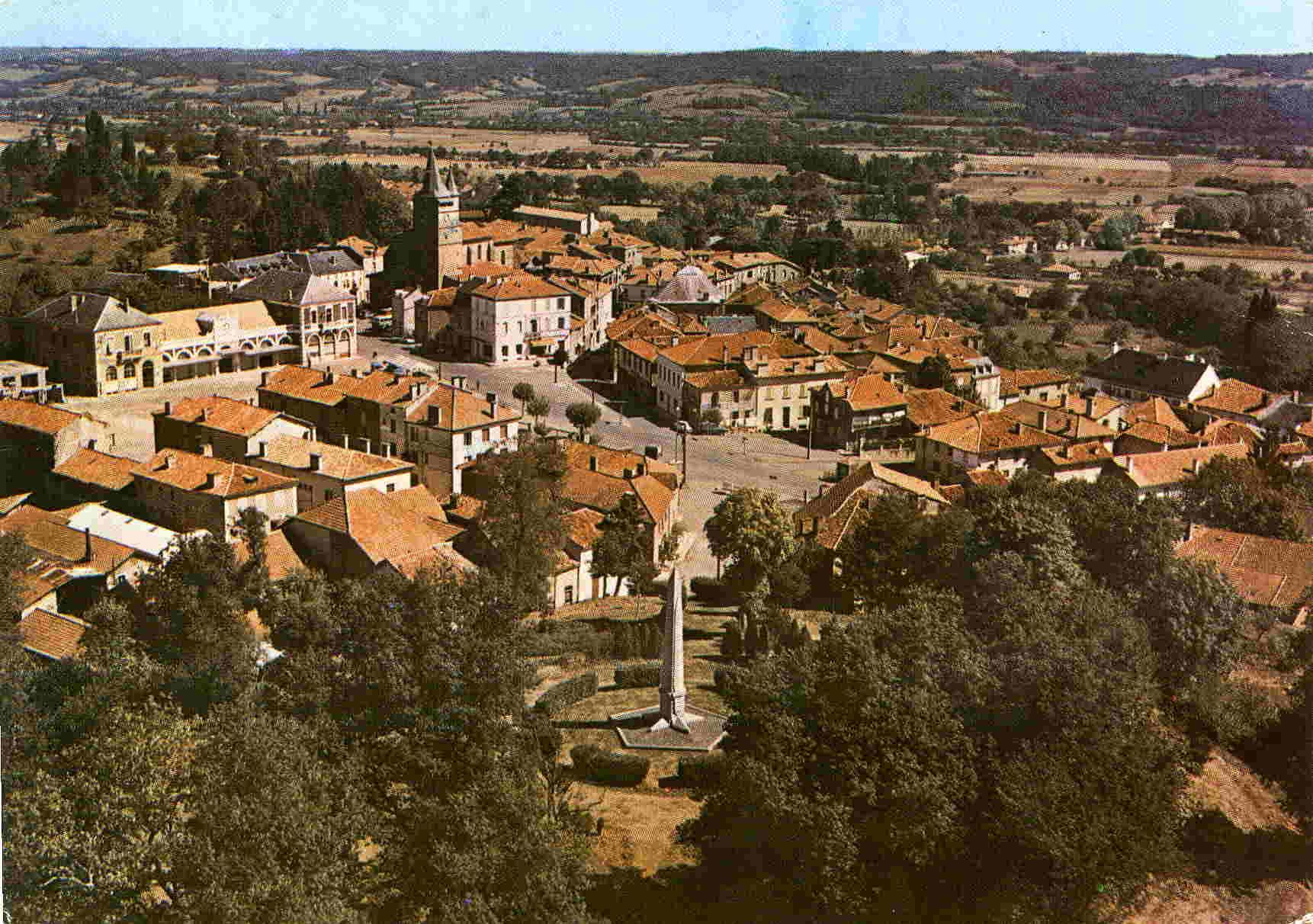 CASTELNAU MAGNOAC - Vue Panoramique - Castelnau Magnoac