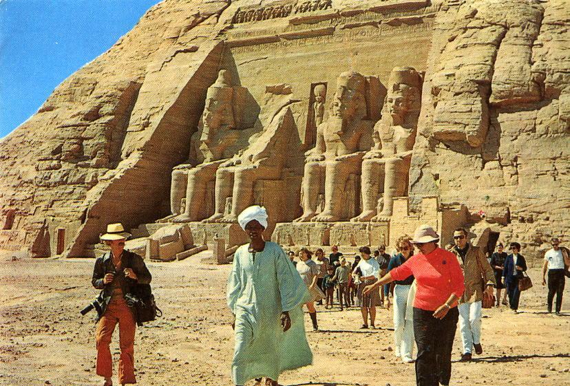 ABOU SIMBEL ROCK TEMPLE OF RAMES II   -   Partial View Of The Gigantic Statues - Temples D'Abou Simbel