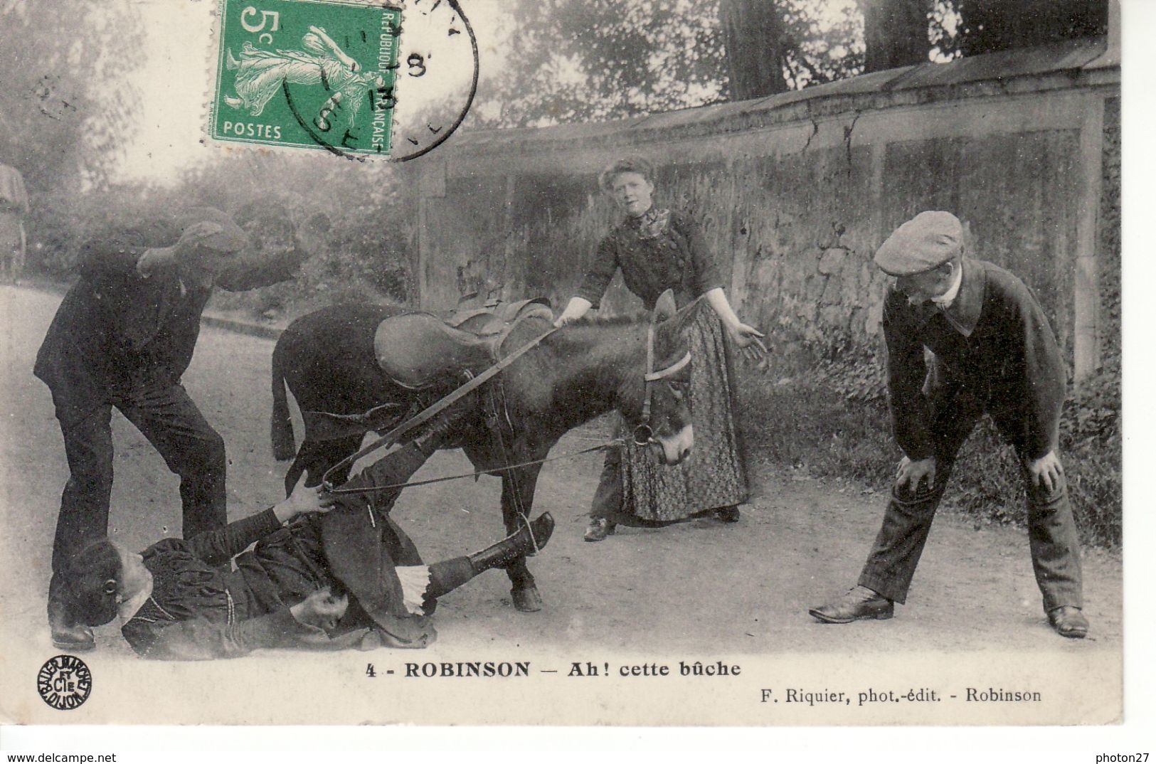 ROBINSON, Femme Tombant  D'un âne - Le Plessis Robinson