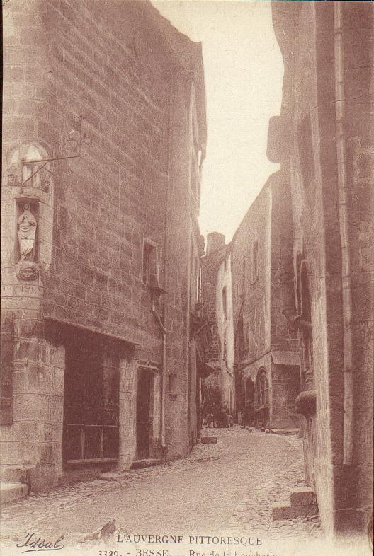 CPA - BESSE - Rue De La Boucherie - Besse Et Saint Anastaise