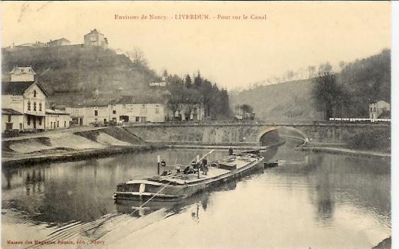 Liverdun - Pont Sur Le Canal (04-778) - Liverdun