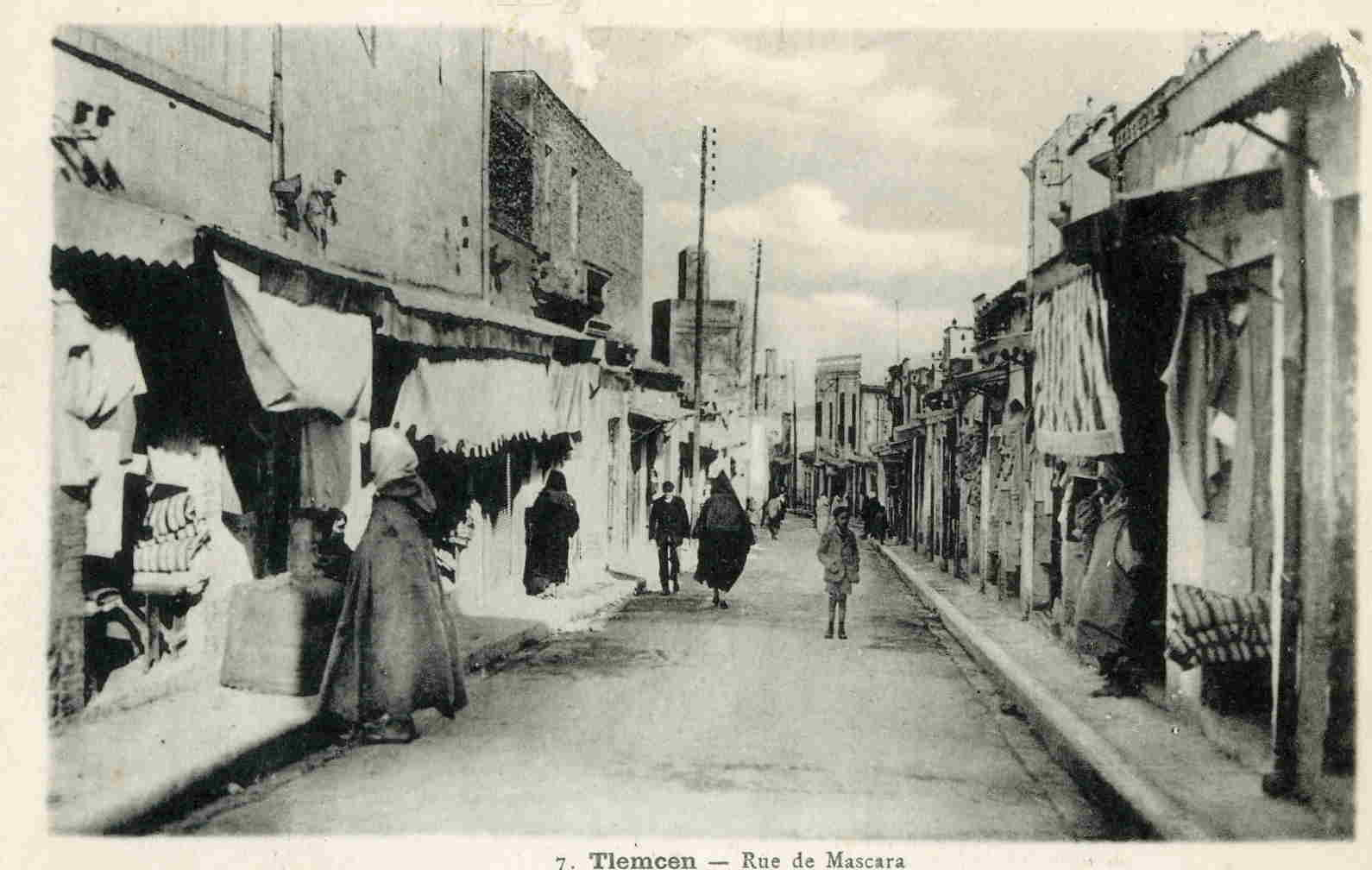 TLEMCEN - Rue De Mascara - Tlemcen