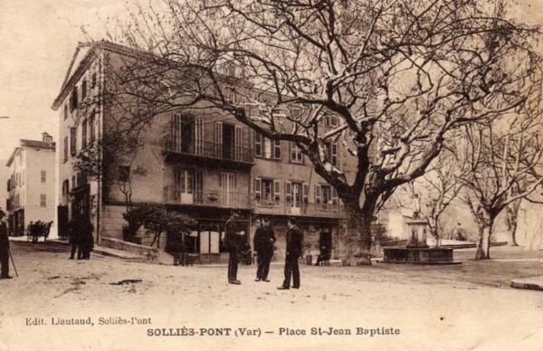SOLLIES PONT Place St Jean Baptiste - Sollies Pont