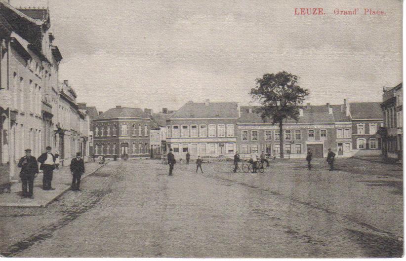 LEUZE  Grand´Place - Leuze-en-Hainaut