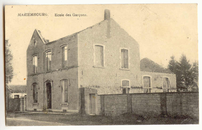 3164 - MARIEMBOURG - Ecole Des Garçons - Couvin