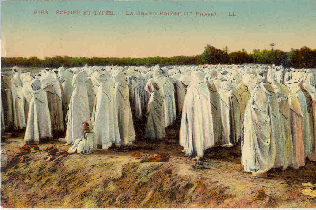 C P Scènes Et Types La Grande Prière ( 1ere Phase)  LL 6163  Animée - Islam