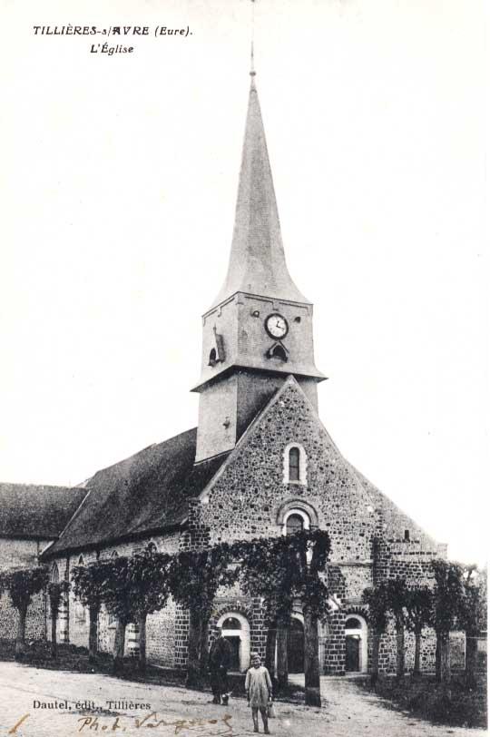 CPA Tillières-s/Avre (27, Eure) L´ Eglise, Animée. Dautel Edit - Tillières-sur-Avre