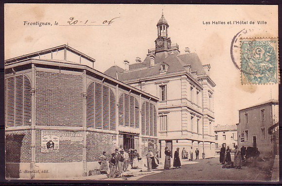 HERAULT - Frontignan - Les Halles Et L'hotel De Ville - Frontignan