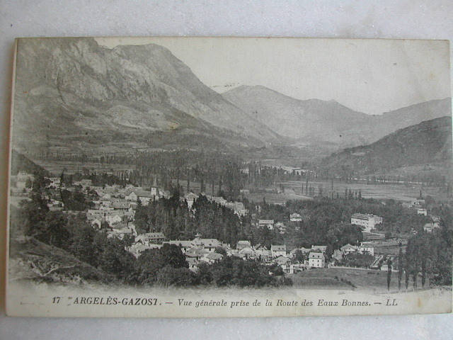 ARGELES GAZOST - Vue Générale Prise De La Route Des Eaux Bonnes - Argeles Gazost