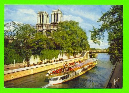 PARIS (75) - NOTRE DAME ET LA SEINE - CARTE ANIMÉE - ÉDITIONS D'ART YVON - La Seine Et Ses Bords