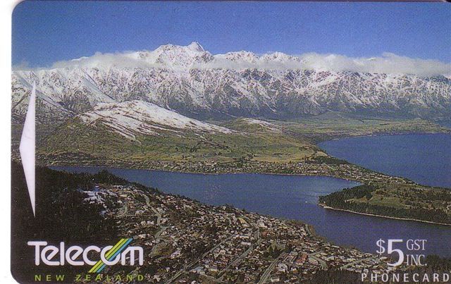 New Zealand - NZ - Landscape - Snow - Town - Mountines - Queenstown - Landschaften