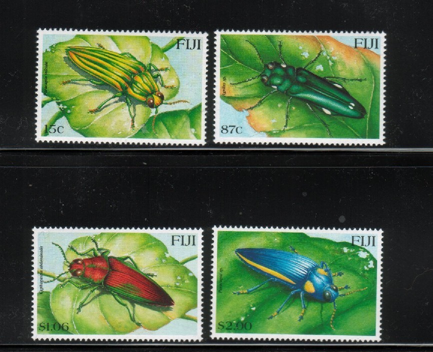 FIJI 2000 INSECTS BEETLES SET OF 4 NHM Insects - Fiji (1970-...)