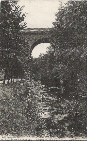 ORSAY  LE VIADUC SUR L'YVETTE - Orsay