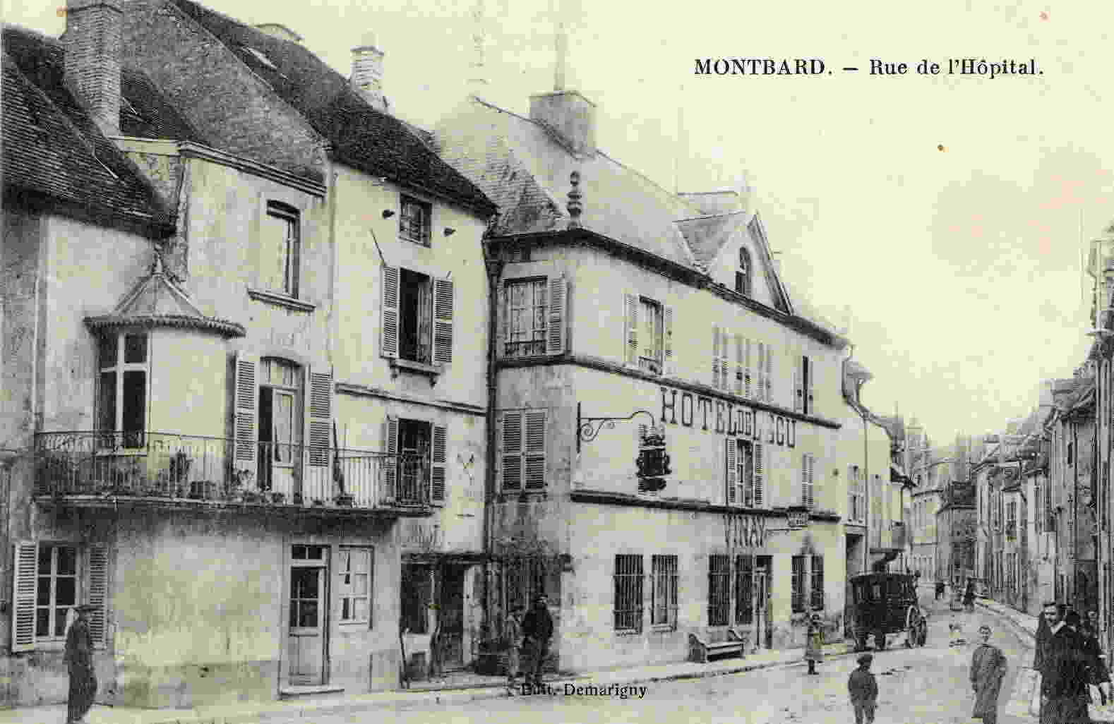 MONTBARD - Rue De L'Hôpital - Montbard