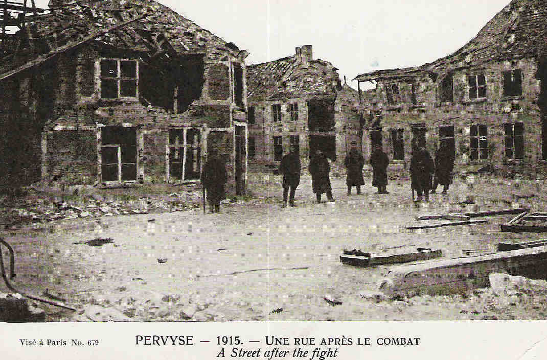 PERVYSE BELGIQUE 1915 Cpa Animée Une Rue Apres Le Combat    679 Visé Paris - Perwez