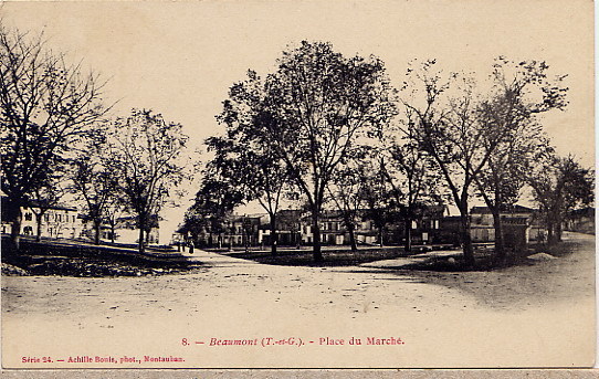 Beaumont Place Du Marche - Beaumont De Lomagne