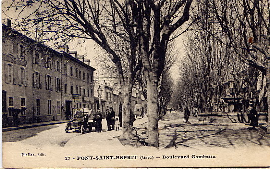 PONT ST ESPRIT BD GAMBETTA - Pont-Saint-Esprit