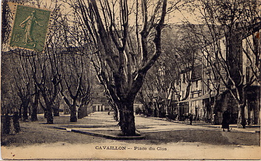 CAVAILLON PLACE DU CLOS - Cavaillon