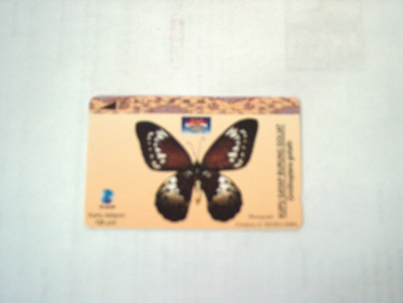 Télécarte Papillon - Indonésie - Fournisseur: Telekom - 125 Unités - En Parfait état - Déjà Utilisée - Ref 9296 - Mariposas