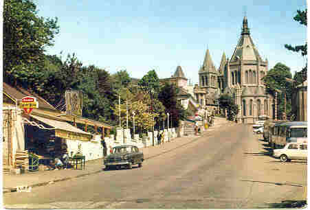 Bon-Secours Avenue De Condé Basilique No 5 - Péruwelz